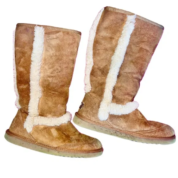 UGG Fur Sunburst Boots in Brown & Cream - Picture 2 of 9